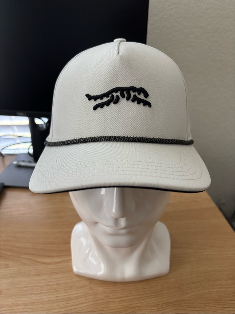Sun Day Red Icon Performance Rope 5 Panel Hat (NWT)